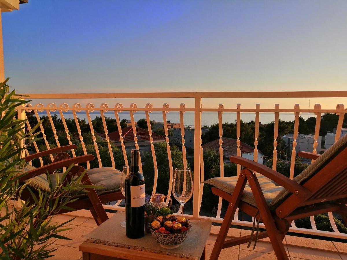 Apartment Near The Sea-Self Check-In Podstrana Esterno foto