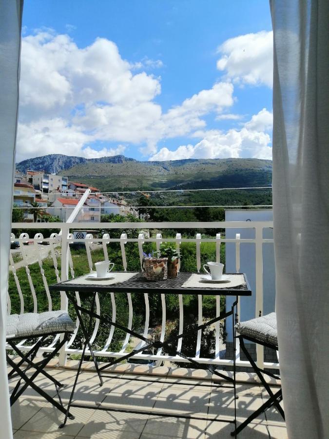 Apartment Near The Sea-Self Check-In Podstrana Esterno foto