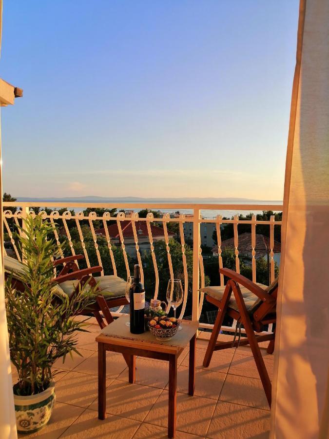 Apartment Near The Sea-Self Check-In Podstrana Esterno foto