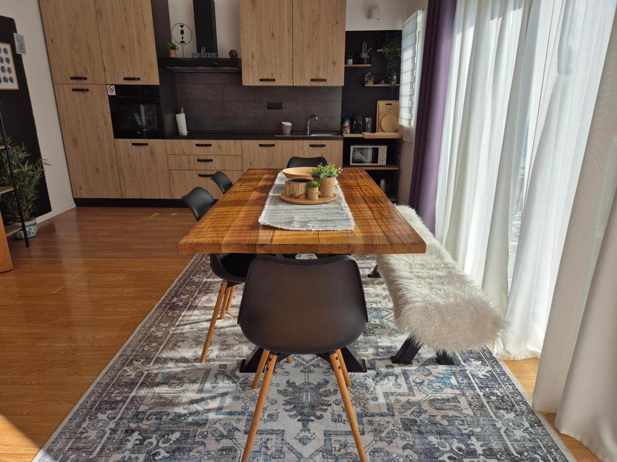 Apartment Near The Sea-Self Check-In Podstrana Esterno foto